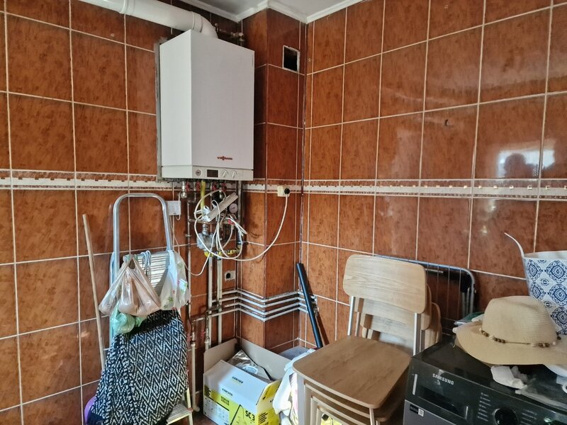 Nicolae Grigorescu, 5 minute metrou, chiar la statuie, casa si teren 500 mp